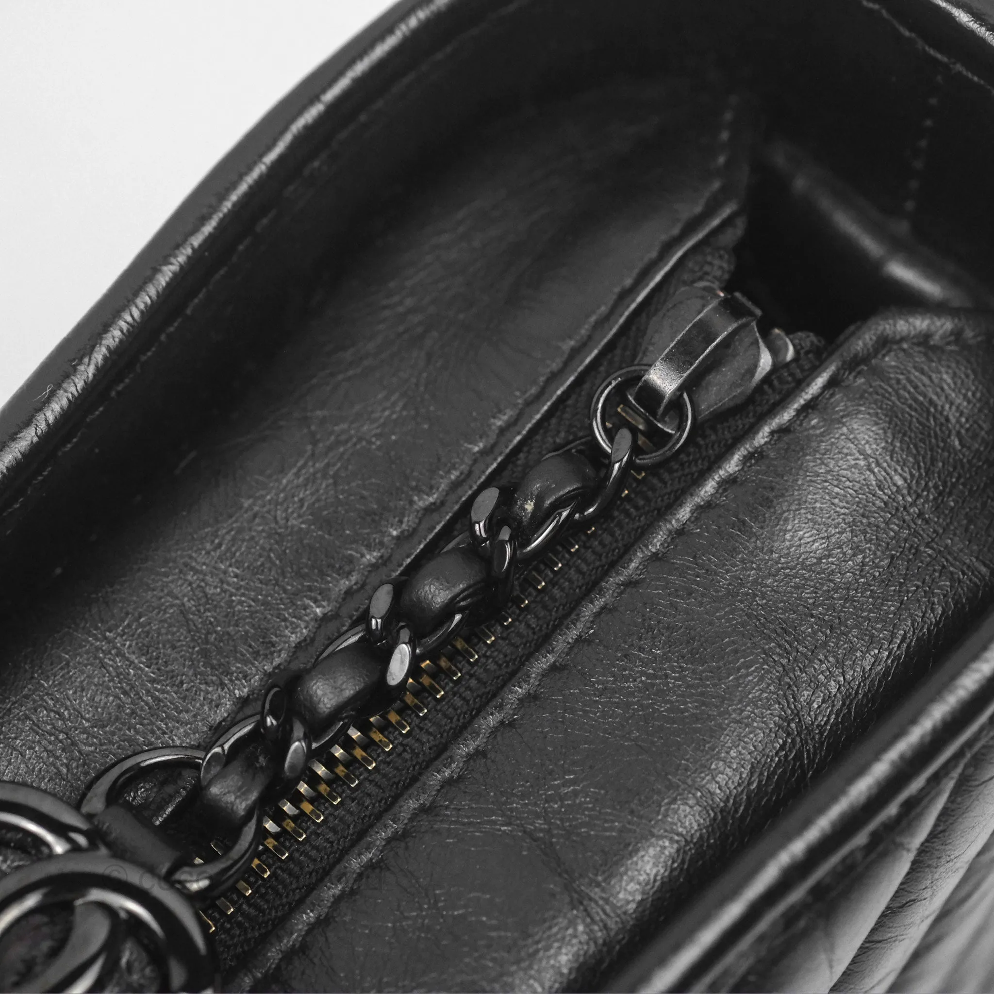 Chanel Chevron Small Gabrielle Hobo Calfskin So Black