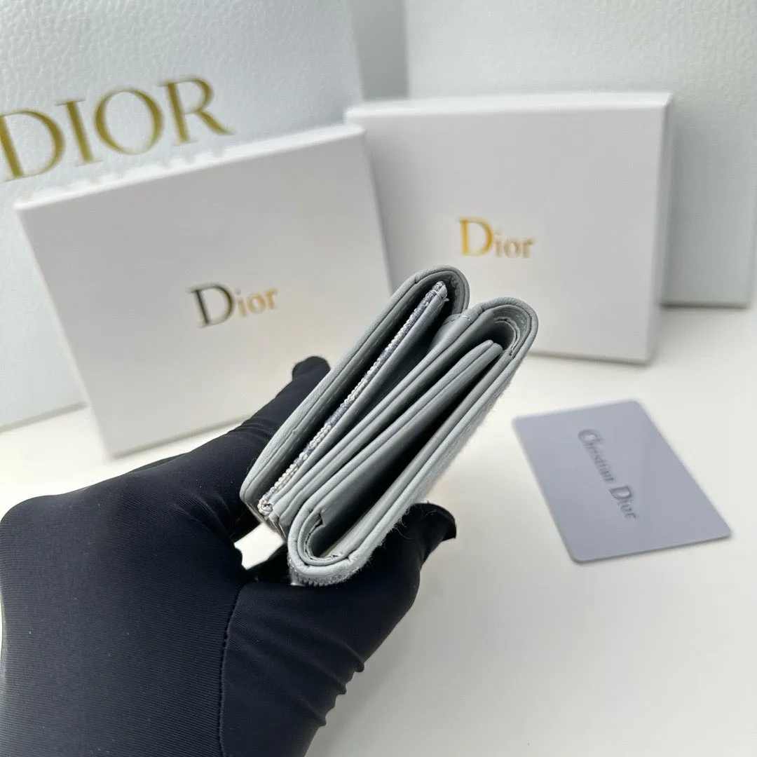 DR489 Small 30 Montaigne Wallet / 3.7x2.9x1.4inch