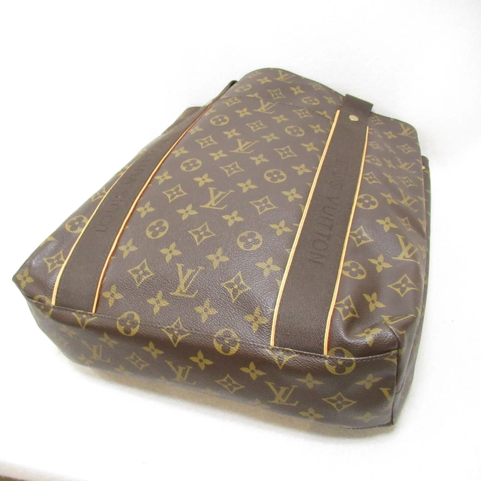 Louis Vuitton Cabas Beaubourg Shoulder