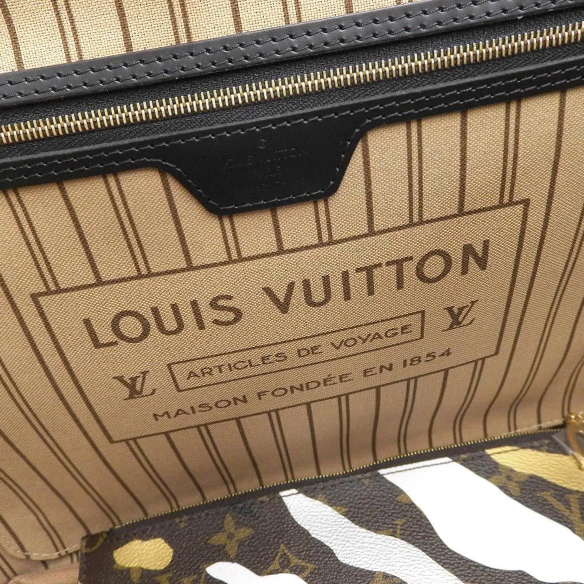 Louis Vuitton Monogram Camouflage Neverfull MM Tote Bag LOL Collaboration Limited M45201