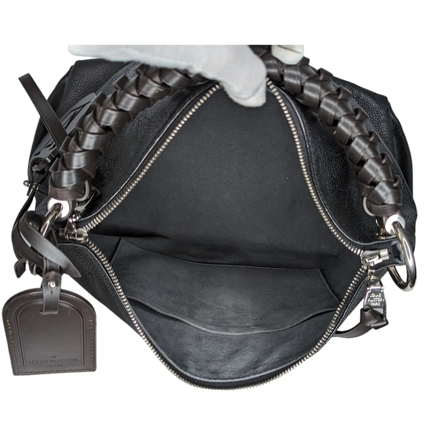 Louis Vuitton Monogram Mahina Beaubourg MM Hobo