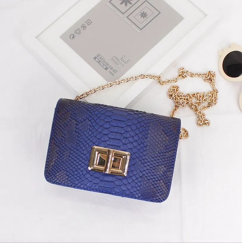 New Design Women Cross Body Bag PU Leather Chain Shoulder Bag Serpentine Pattern Small Messenger Bag Flap With Silver Color
