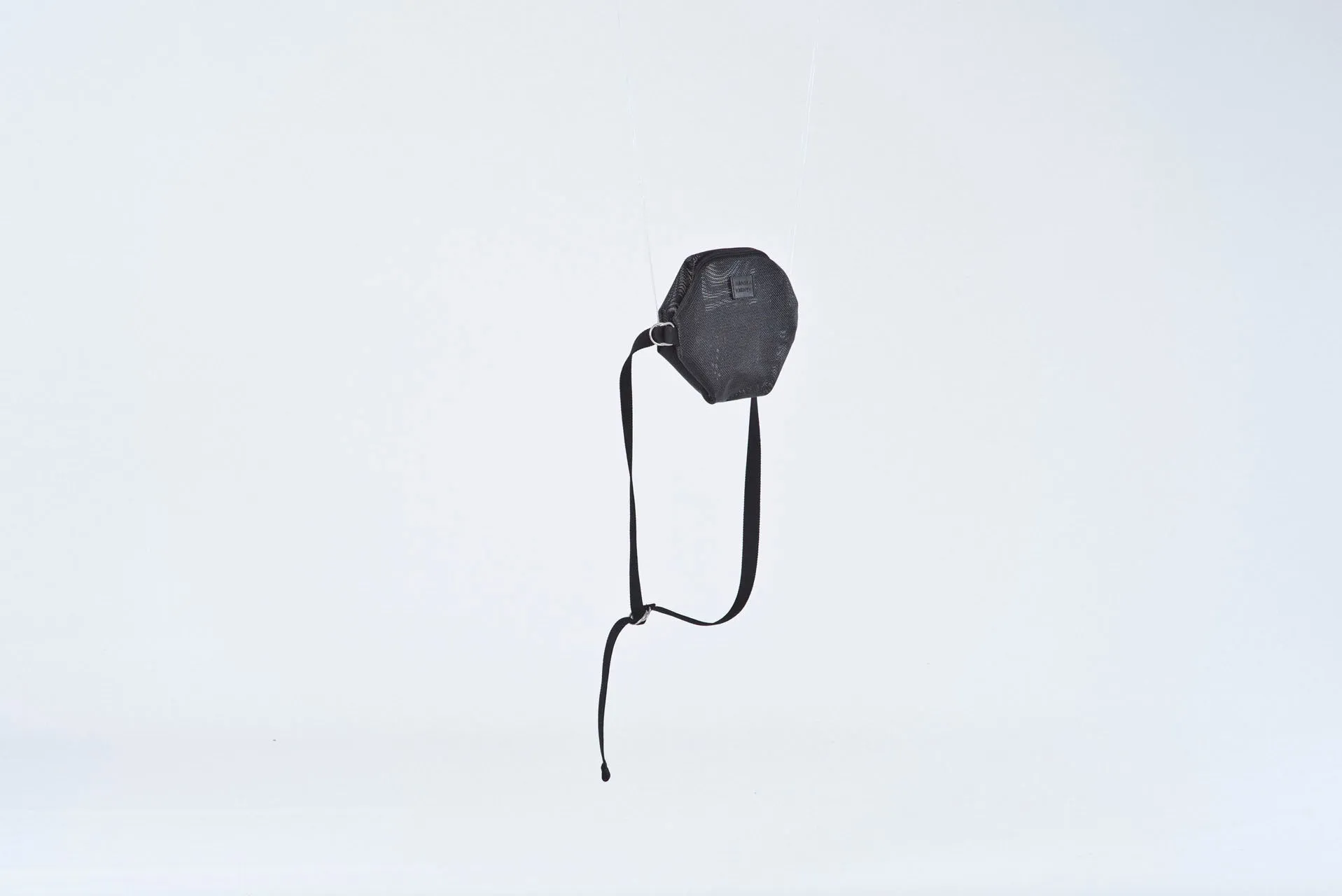 VALOR - Black Mesh