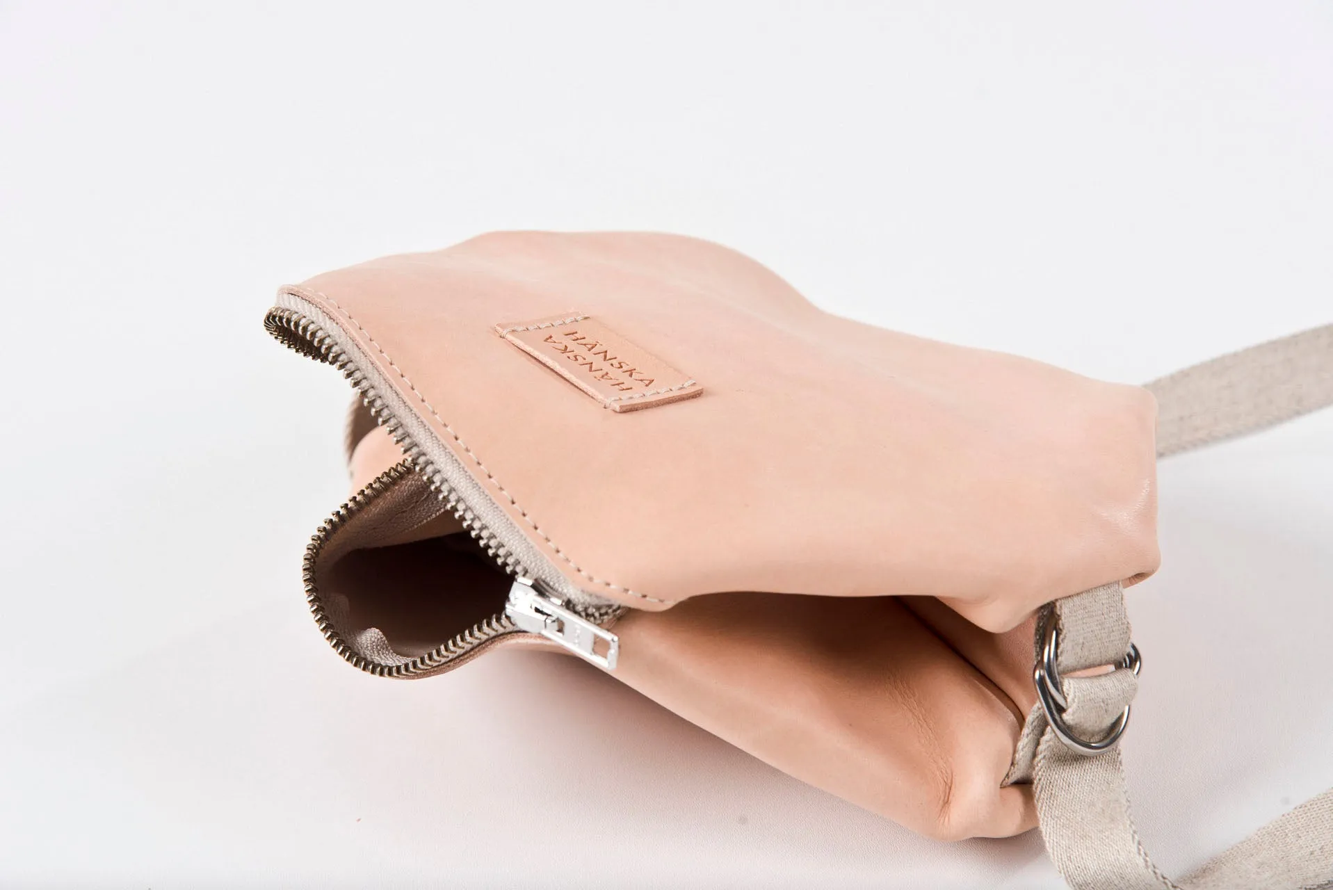 VALOR - Natural Leather