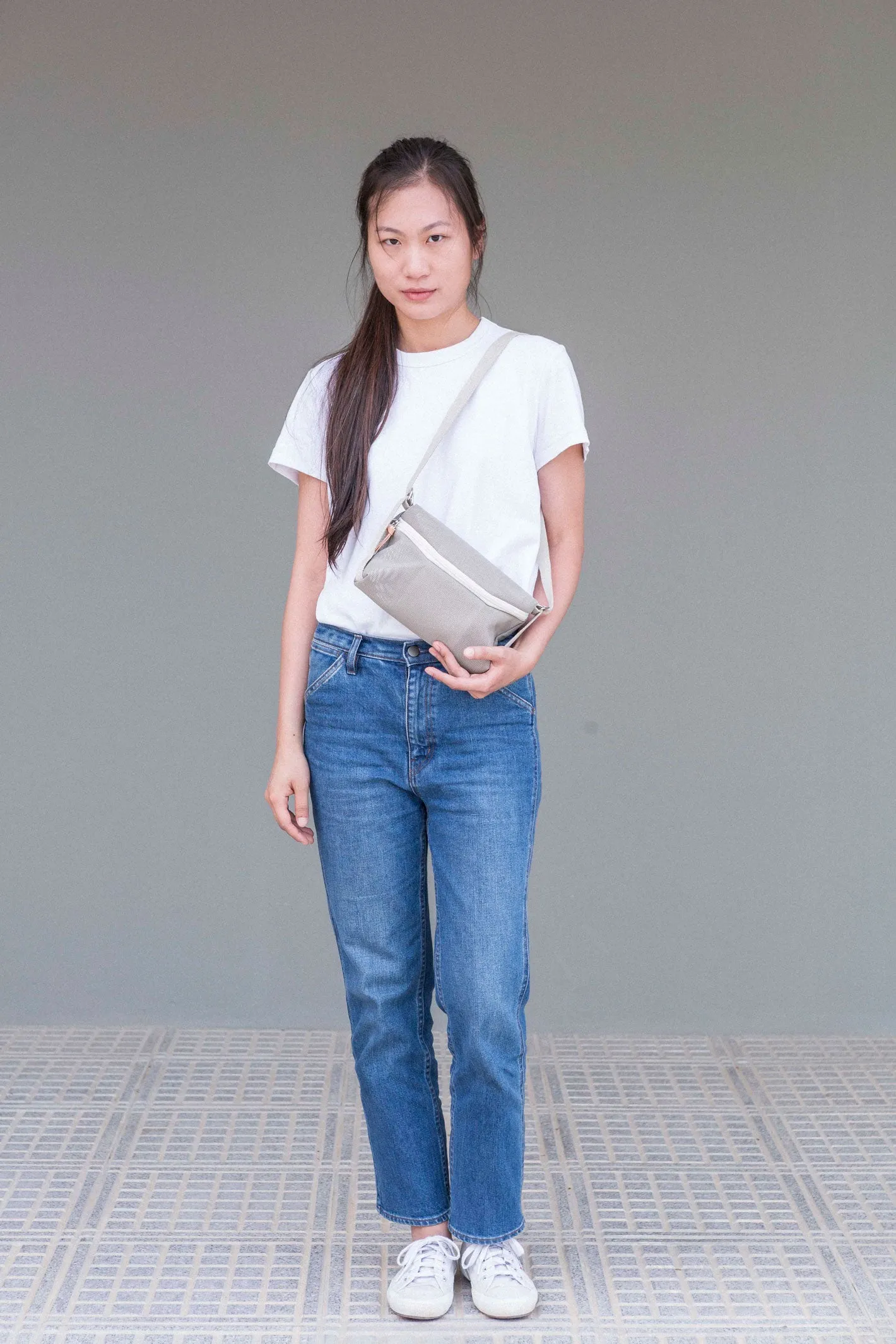 VALOR - Taupe Mesh