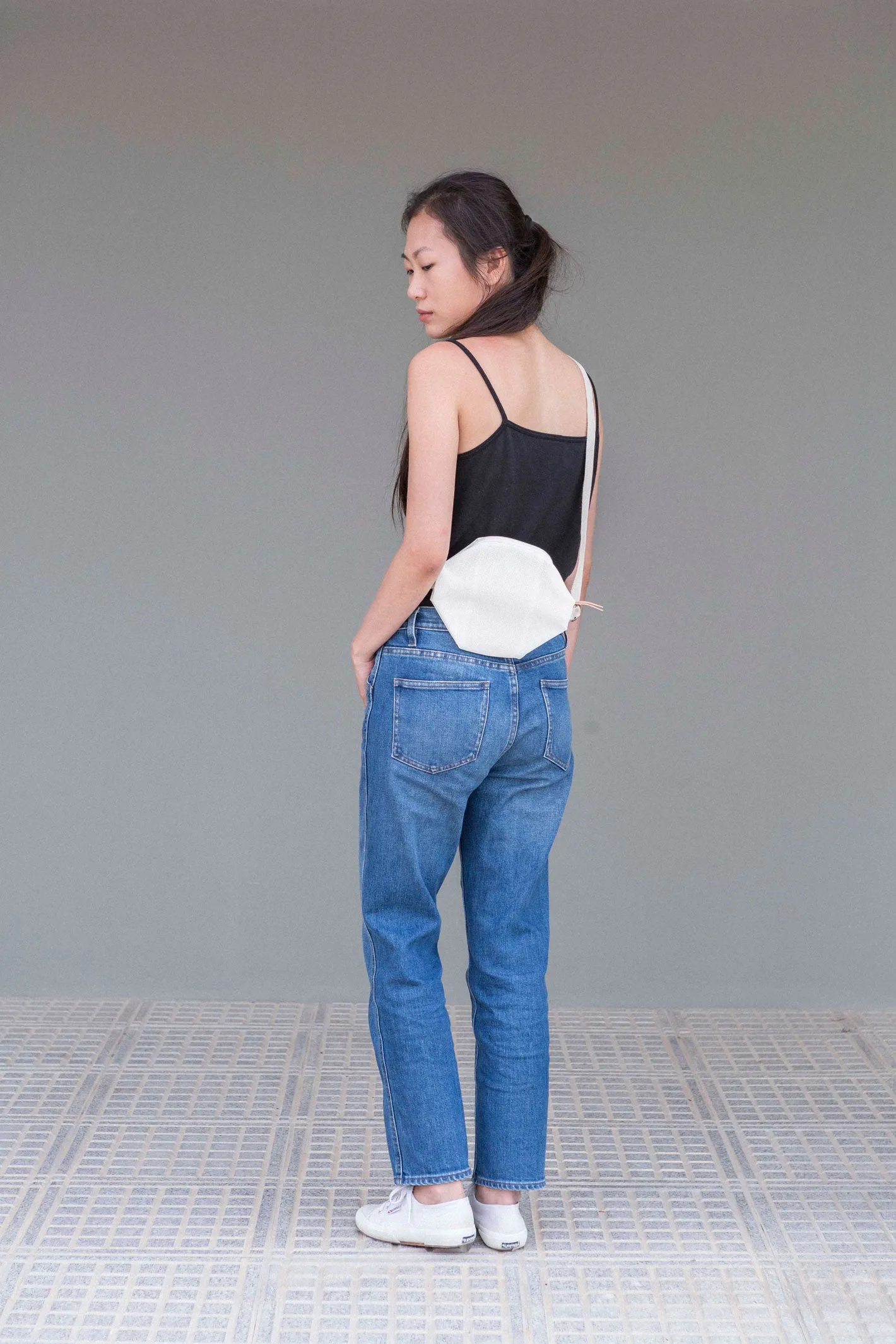 VALOR - White Mesh